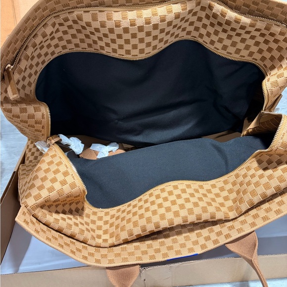 Rothy’s Weekender Bag - Picture 3 of 4